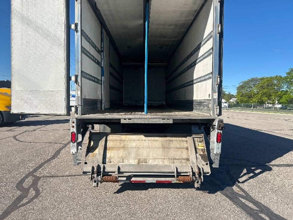 Refrigerated Truck-Light and Medium Duty Trucks-Freightliner-2018-M2-Warren-MI-208,088\n\t\tmiles-$ 49,500 - Image 9