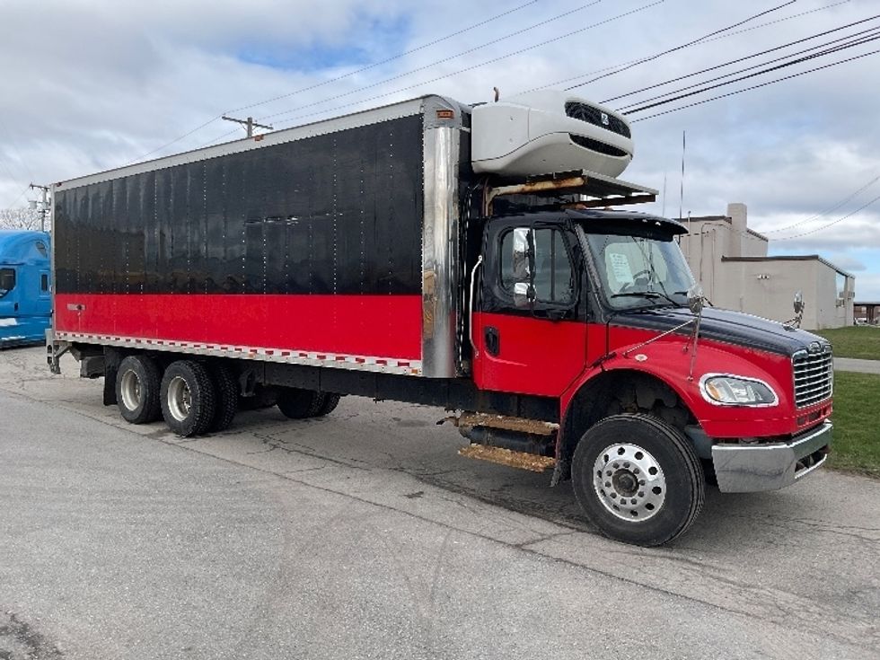 Refrigerated Truck-Light and Medium Duty Trucks-Freightliner-2018-M2-Warren-MI-272,870\n\t\tmiles-$ 37,750 - Image 1