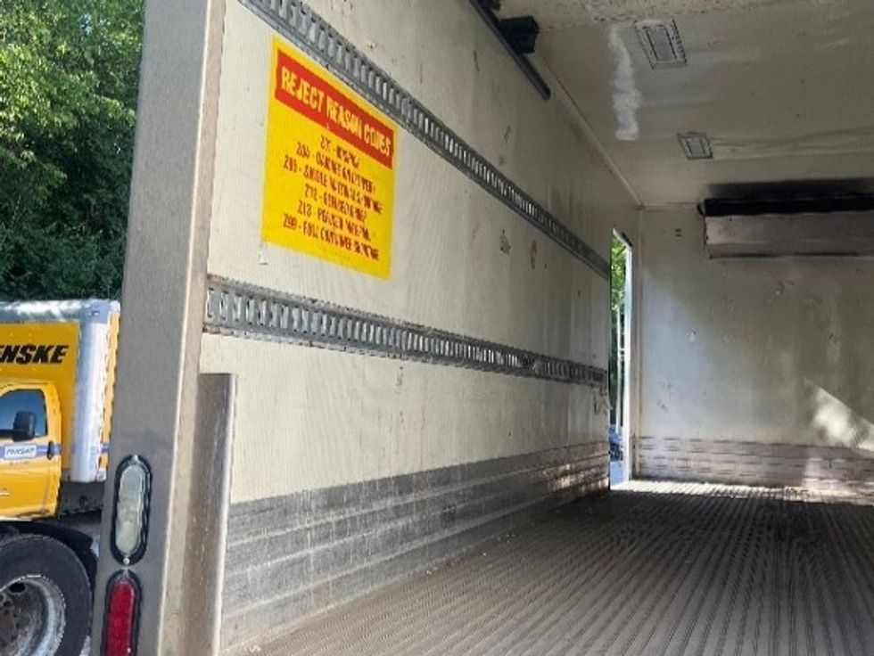 Refrigerated Truck-Light and Medium Duty Trucks-Freightliner-2018-M2-West Mifflin-PA-280,307\n\t\tmiles-$ 29,000 - Image 10