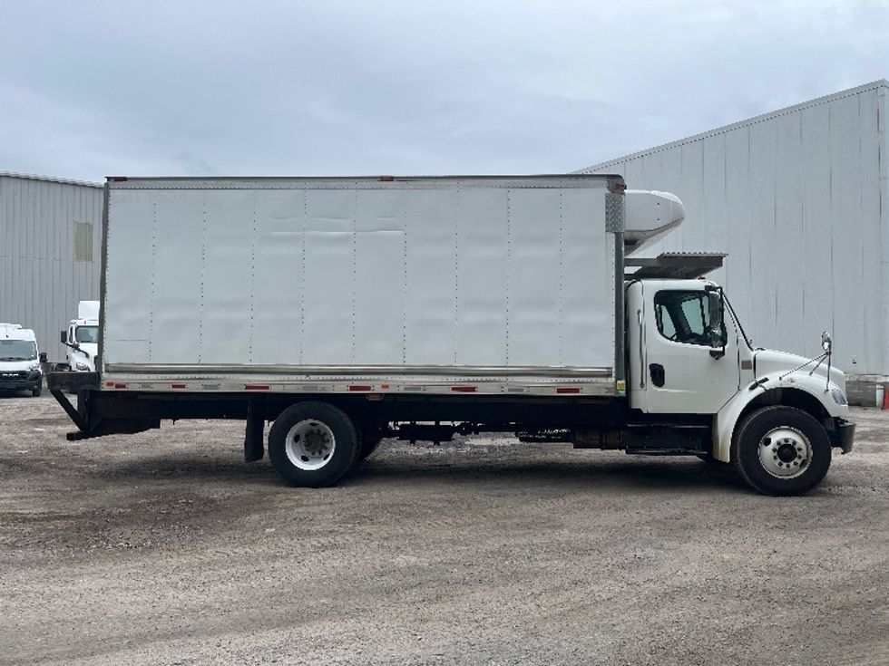 Refrigerated Truck-Light and Medium Duty Trucks-Freightliner-2018-M2-West Mifflin-PA-280,307\n\t\tmiles-$ 29,000 - Image 13