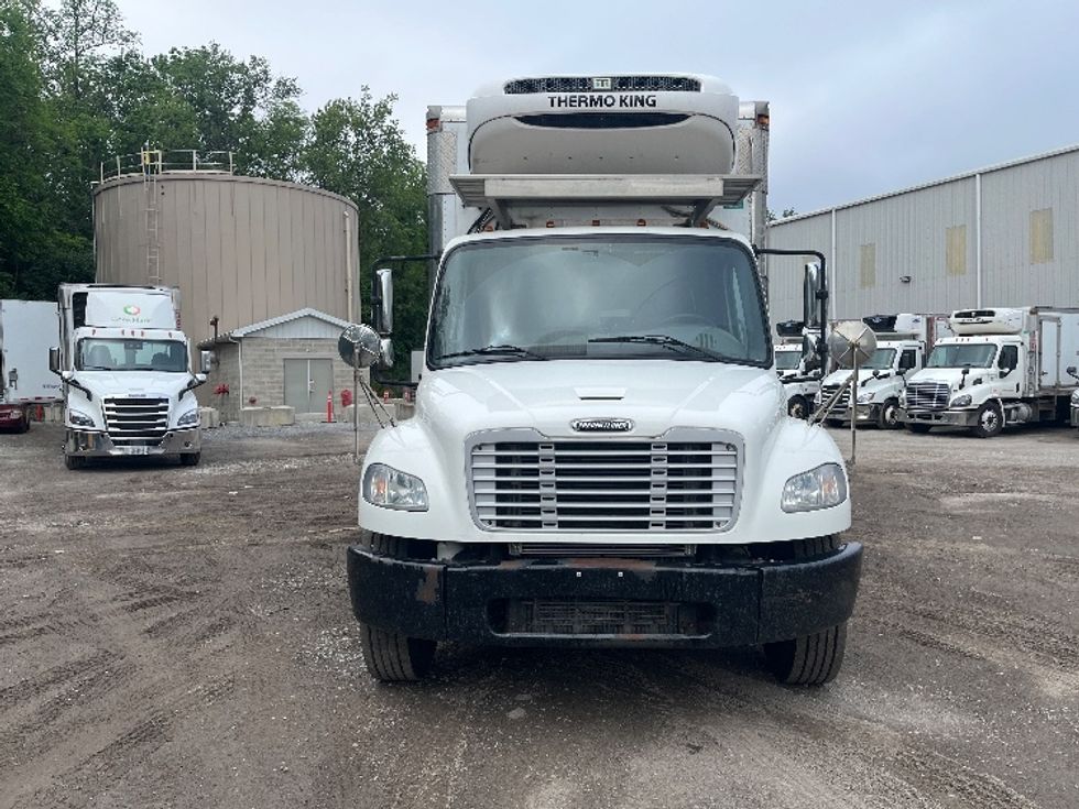 Refrigerated Truck-Light and Medium Duty Trucks-Freightliner-2018-M2-West Mifflin-PA-280,307\n\t\tmiles-$ 29,000 - Image 2