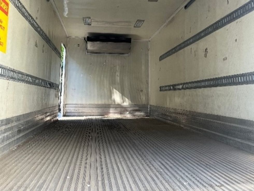 Refrigerated Truck-Light and Medium Duty Trucks-Freightliner-2018-M2-West Mifflin-PA-280,307\n\t\tmiles-$ 29,000 - Image 9
