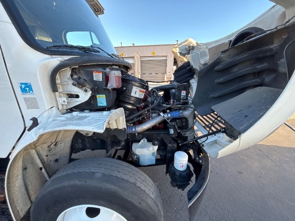 Refrigerated Truck-Light and Medium Duty Trucks-Freightliner-2018-M2-West Sacramento-CA-240,085\n\t\tmiles-$ 54,250 - Image 23