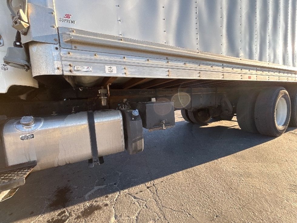 Refrigerated Truck-Light and Medium Duty Trucks-Freightliner-2018-M2-West Sacramento-CA-240,085\n\t\tmiles-$ 54,250 - Image 5