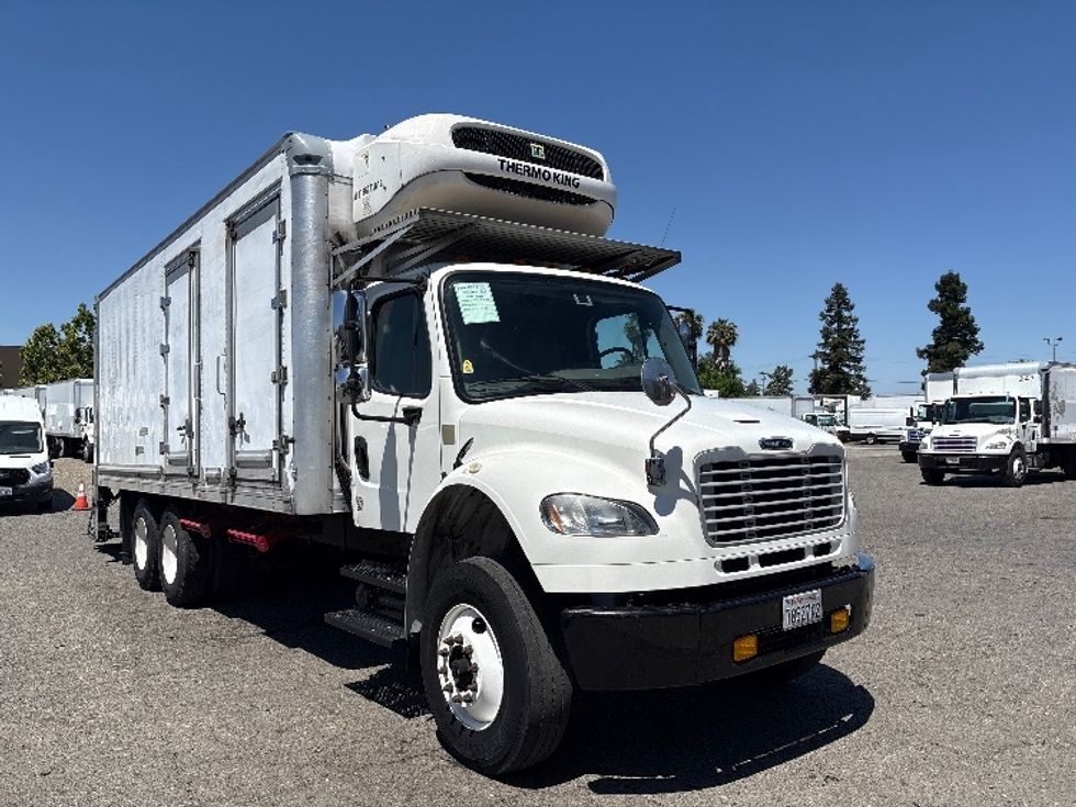 Refrigerated Truck-Light and Medium Duty Trucks-Freightliner-2018-M2-West Sacramento-CA-249,613\n\t\tmiles-$ 55,000 - Image 1