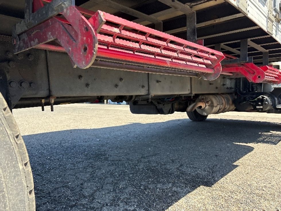 Refrigerated Truck-Light and Medium Duty Trucks-Freightliner-2018-M2-West Sacramento-CA-249,613\n\t\tmiles-$ 55,000 - Image 15