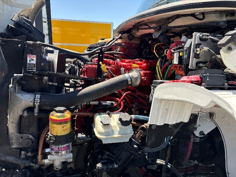 Refrigerated Truck-Light and Medium Duty Trucks-Freightliner-2018-M2-West Sacramento-CA-249,613\n\t\tmiles-$ 55,000 - Image 24