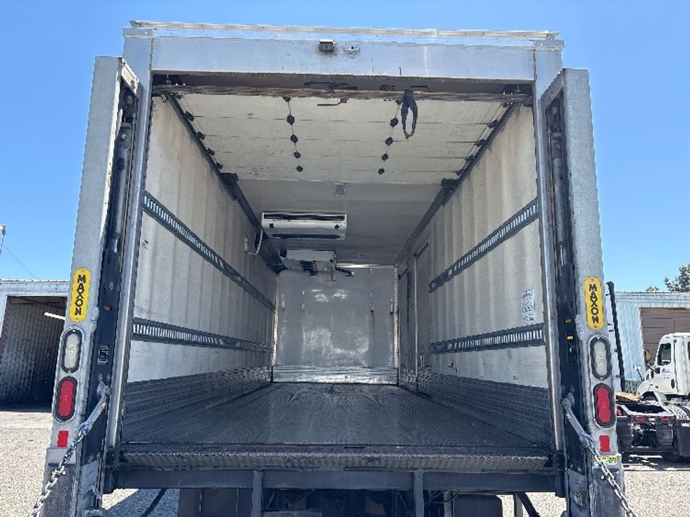 Refrigerated Truck-Light and Medium Duty Trucks-Freightliner-2018-M2-West Sacramento-CA-249,613\n\t\tmiles-$ 55,000 - Image 7