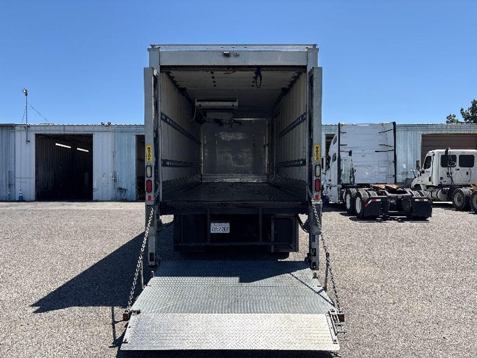 Refrigerated Truck-Light and Medium Duty Trucks-Freightliner-2018-M2-West Sacramento-CA-249,613\n\t\tmiles-$ 55,000 - Image 8