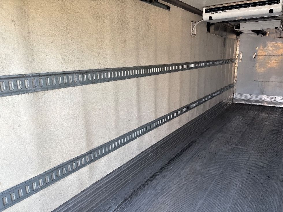 Refrigerated Truck-Light and Medium Duty Trucks-Freightliner-2018-M2-West Sacramento-CA-291,858\n\t\tmiles-$ 49,750 - Image 11
