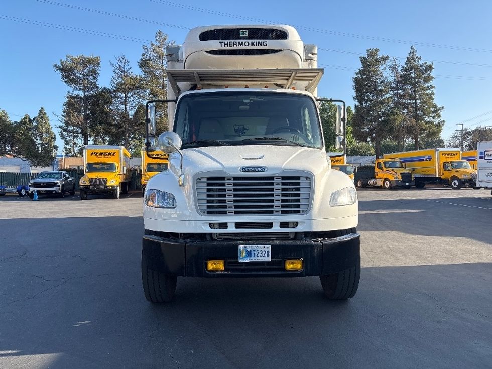 Refrigerated Truck-Light and Medium Duty Trucks-Freightliner-2018-M2-West Sacramento-CA-291,858\n\t\tmiles-$ 49,750 - Image 2