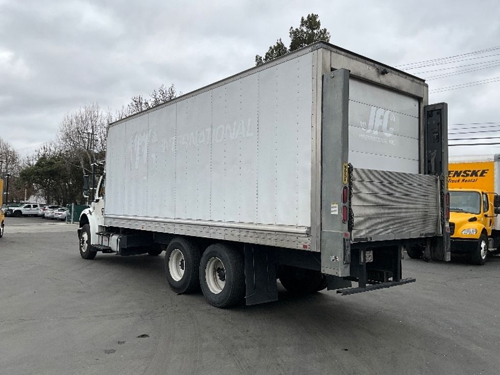 Refrigerated Truck-Light and Medium Duty Trucks-Freightliner-2018-M2-West Sacramento-CA-346,499\n\t\tmiles-$ 35,250 - Image 6