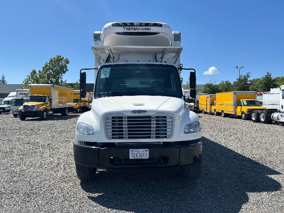 Refrigerated Truck-Light and Medium Duty Trucks-Freightliner-2018-M2-West Sacramento-CA-78,841\n\t\tmiles-$ 51,750 - Image 2