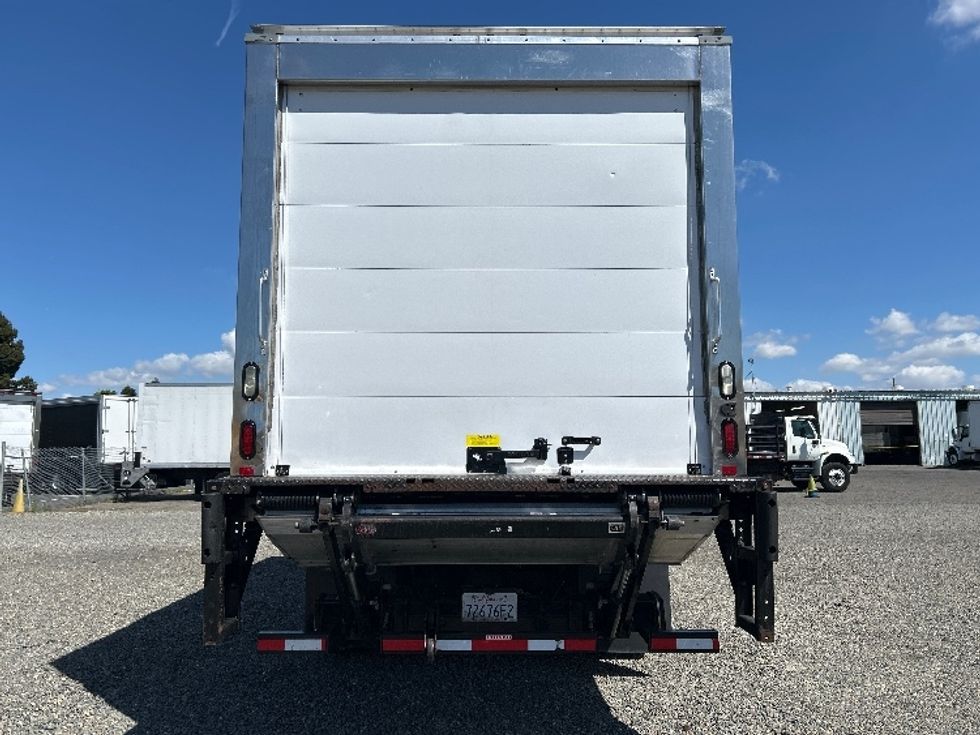 Refrigerated Truck-Light and Medium Duty Trucks-Freightliner-2018-M2-West Sacramento-CA-78,841\n\t\tmiles-$ 51,750 - Image 7