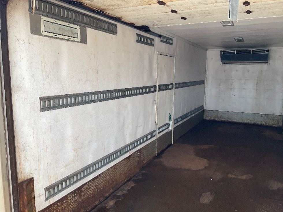 Refrigerated Truck-Light and Medium Duty Trucks-Freightliner-2018-M2-Wilkes Barre-PA-211,639\n\t\tmiles-$ 43,750 - Image 11