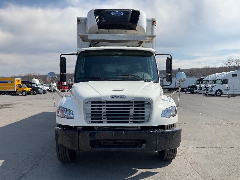 Refrigerated Truck-Light and Medium Duty Trucks-Freightliner-2018-M2-Wilkes Barre-PA-211,639\n\t\tmiles-$ 43,750 - Image 2