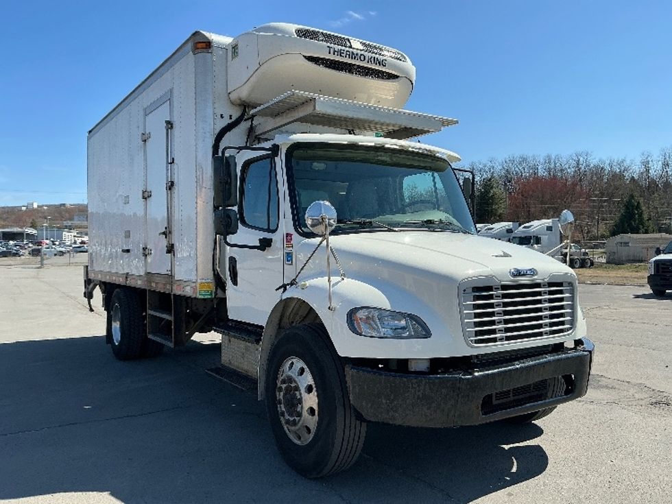 Refrigerated Truck-Light and Medium Duty Trucks-Freightliner-2018-M2-Wilkes Barre-PA-235,928\n\t\tmiles-$ 43,750 - Image 1
