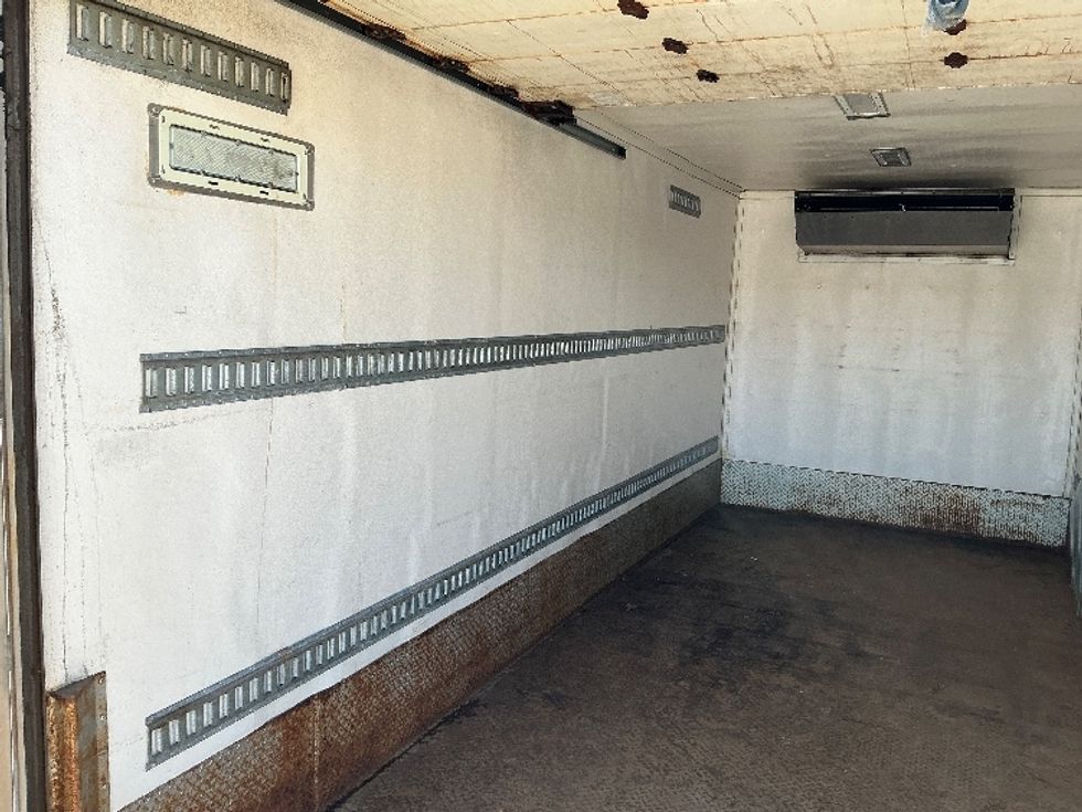 Refrigerated Truck-Light and Medium Duty Trucks-Freightliner-2018-M2-Wilkes Barre-PA-235,928\n\t\tmiles-$ 43,750 - Image 11