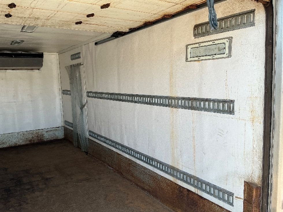 Refrigerated Truck-Light and Medium Duty Trucks-Freightliner-2018-M2-Wilkes Barre-PA-235,928\n\t\tmiles-$ 43,750 - Image 12