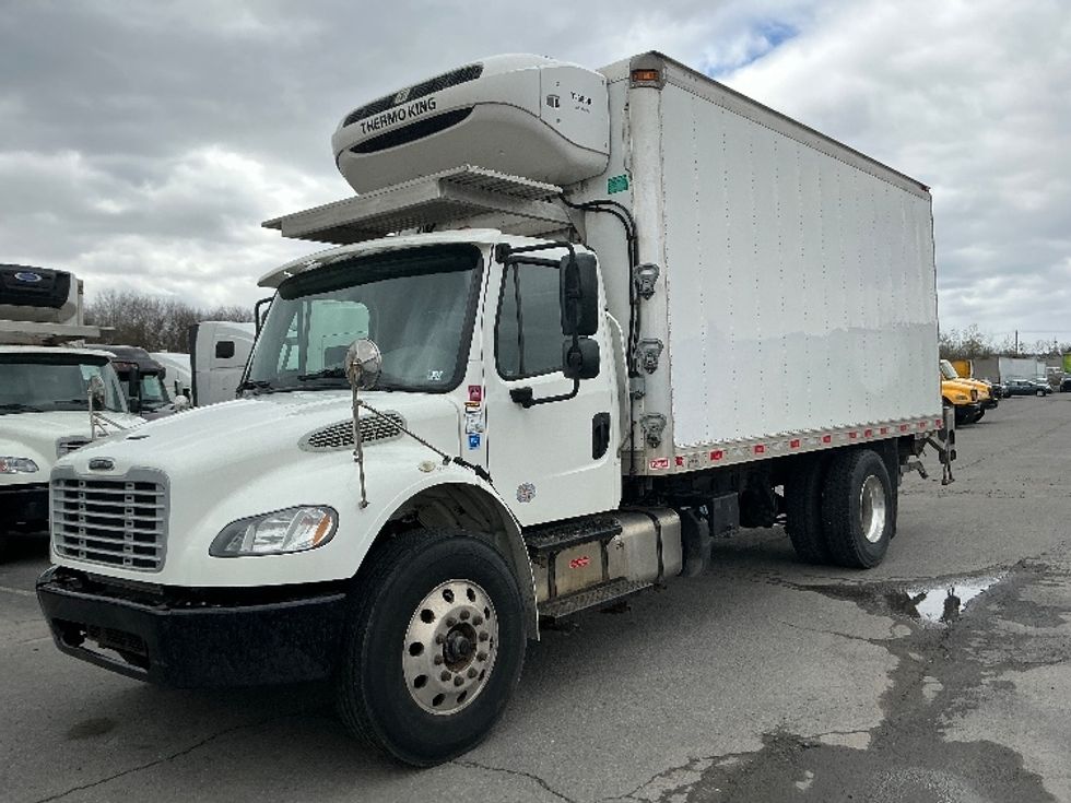 Refrigerated Truck-Light and Medium Duty Trucks-Freightliner-2018-M2-Wilkes Barre-PA-235,928\n\t\tmiles-$ 43,750 - Image 3