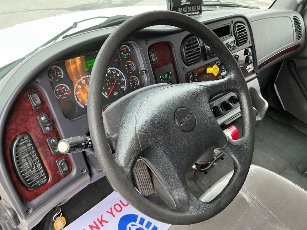 Refrigerated Truck-Light and Medium Duty Trucks-Freightliner-2018-M2-Wilkes Barre-PA-236,529\n\t\tmiles-$ 60,750 - Image 17