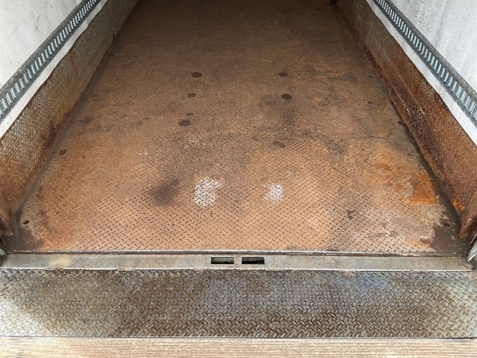 Refrigerated Truck-Light and Medium Duty Trucks-Freightliner-2018-M2-Wilkes Barre-PA-270,126\n\t\tmiles-$ 36,750 - Image 10