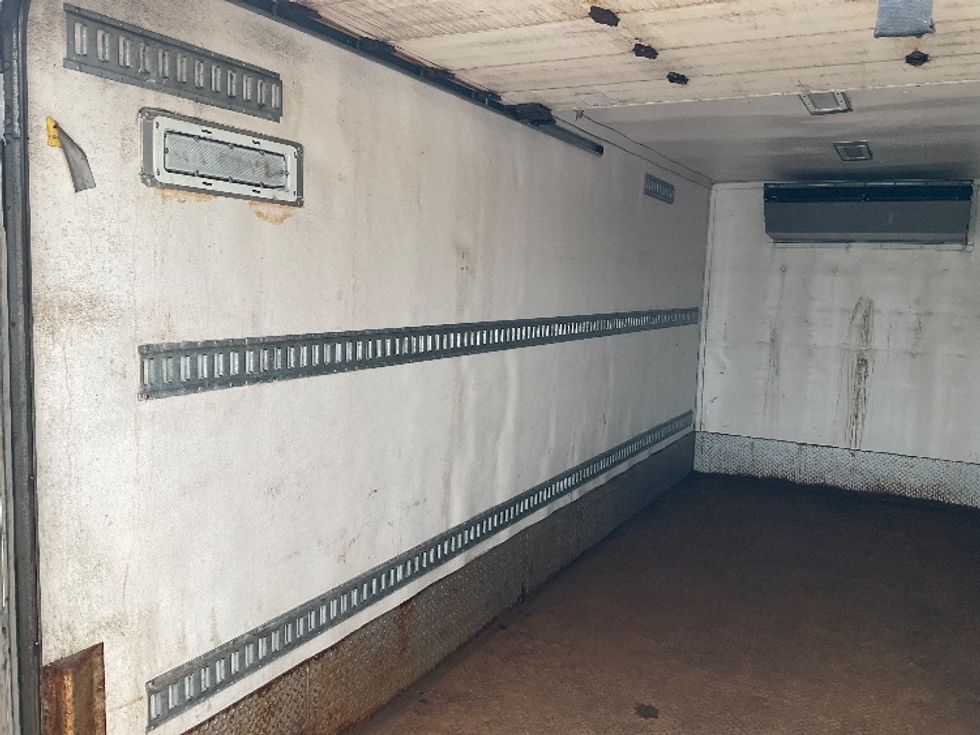Refrigerated Truck-Light and Medium Duty Trucks-Freightliner-2018-M2-Wilkes Barre-PA-270,126\n\t\tmiles-$ 36,750 - Image 11