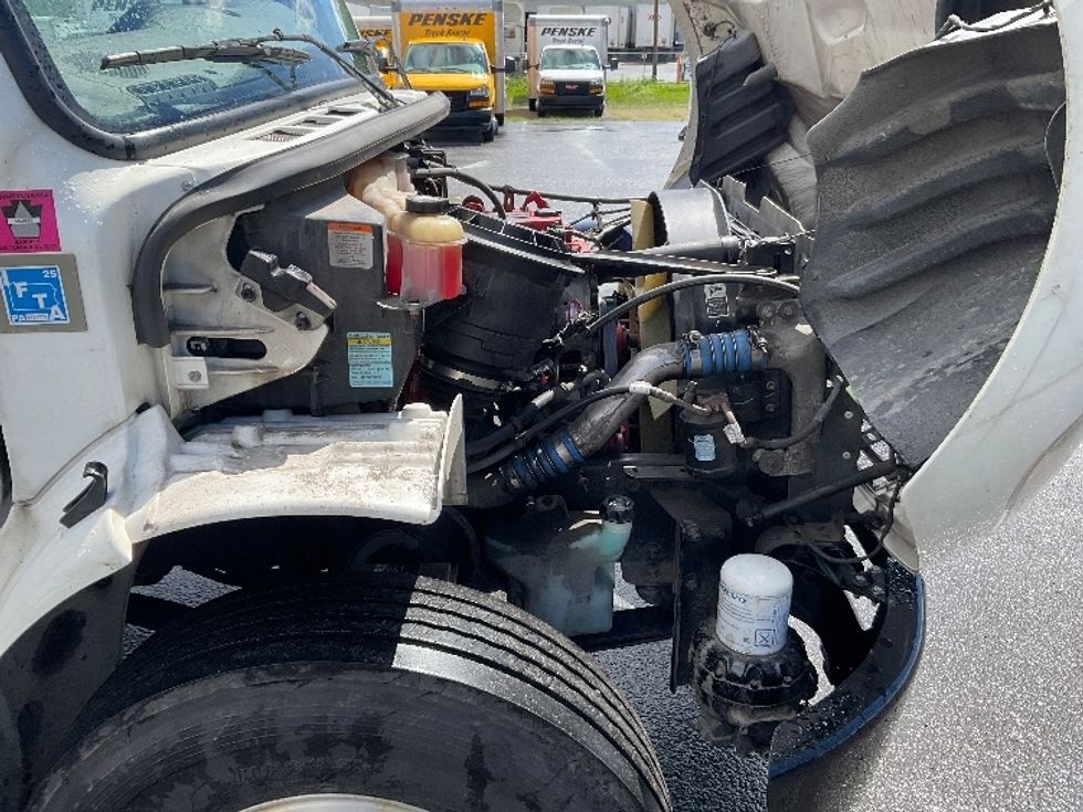 Refrigerated Truck-Light and Medium Duty Trucks-Freightliner-2018-M2-Wilkes Barre-PA-270,126\n\t\tmiles-$ 36,750 - Image 23