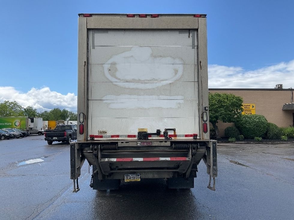 Refrigerated Truck-Light and Medium Duty Trucks-Freightliner-2018-M2-Wilkes Barre-PA-270,126\n\t\tmiles-$ 36,750 - Image 7