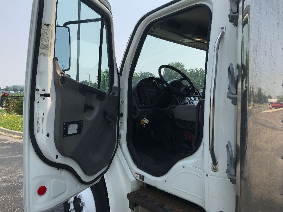 Refrigerated Truck-Light and Medium Duty Trucks-Freightliner-2018-M2-Windsor-WI-159,642\n\t\tmiles-$ 56,250 - Image 16