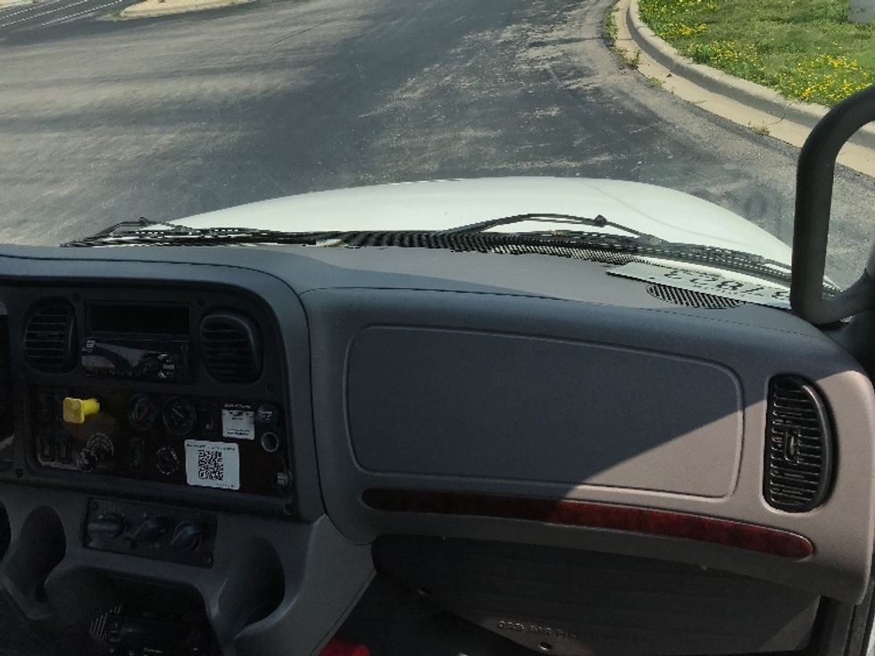 Refrigerated Truck-Light and Medium Duty Trucks-Freightliner-2018-M2-Windsor-WI-159,642\n\t\tmiles-$ 56,250 - Image 21