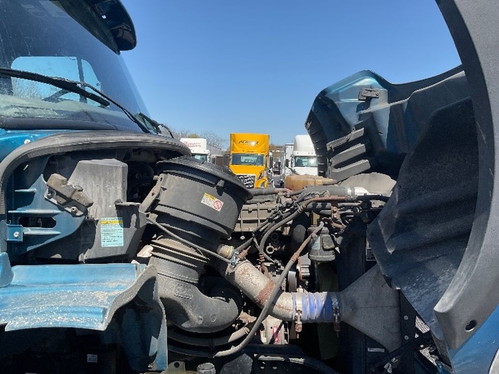 Refrigerated Truck-Light and Medium Duty Trucks-Freightliner-2018-M211264S-Akron-OH-447,319\n\t\tmiles-$ 74,000 - Image 23