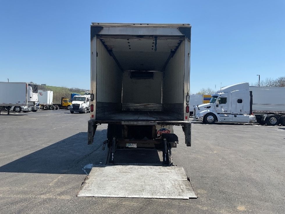 Refrigerated Truck-Light and Medium Duty Trucks-Freightliner-2018-M211264S-Akron-OH-447,319\n\t\tmiles-$ 74,000 - Image 9