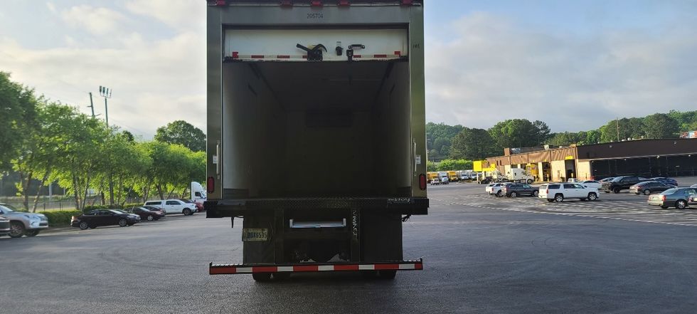 Refrigerated Truck-Light and Medium Duty Trucks-Freightliner-2018-M211264S-Atlanta-GA-667,288\n\t\tmiles-$ 63,000 - Image 8