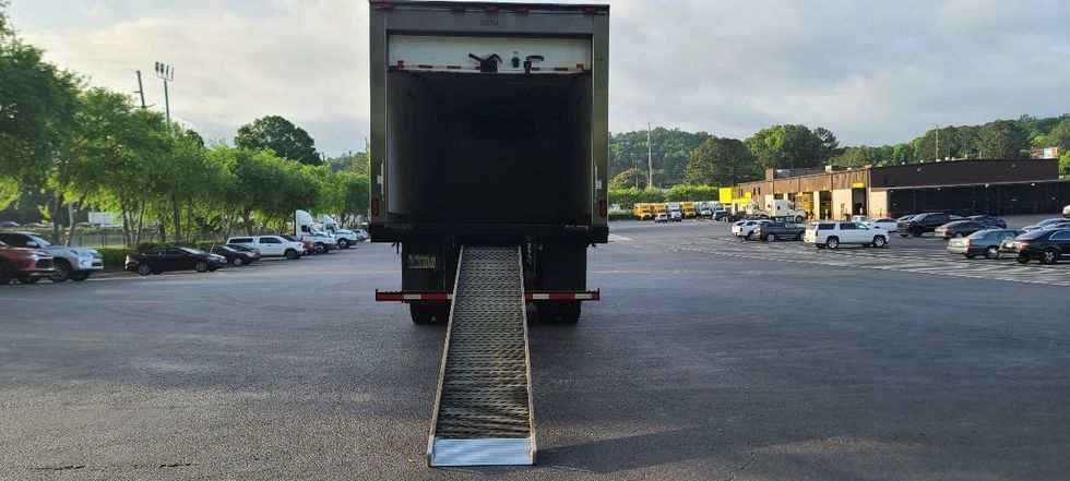 Refrigerated Truck-Light and Medium Duty Trucks-Freightliner-2018-M211264S-Atlanta-GA-667,288\n\t\tmiles-$ 63,000 - Image 9