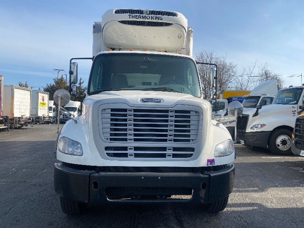 Refrigerated Truck-Light and Medium Duty Trucks-Freightliner-2018-M211264S-Parsippany-NJ-296,752\n\t\tmiles-$ 88,000 - Image 2