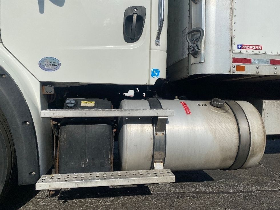 Refrigerated Truck-Light and Medium Duty Trucks-Freightliner-2018-M211264S-Parsippany-NJ-296,752\n\t\tmiles-$ 88,000 - Image 25