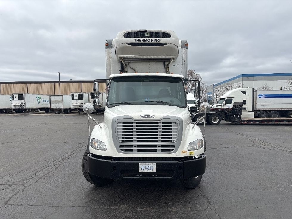 Refrigerated Truck-Light and Medium Duty Trucks-Freightliner-2018-M211264S-Sturtevant-WI-277,885\n\t\tmiles-$ 88,250 - Image 2