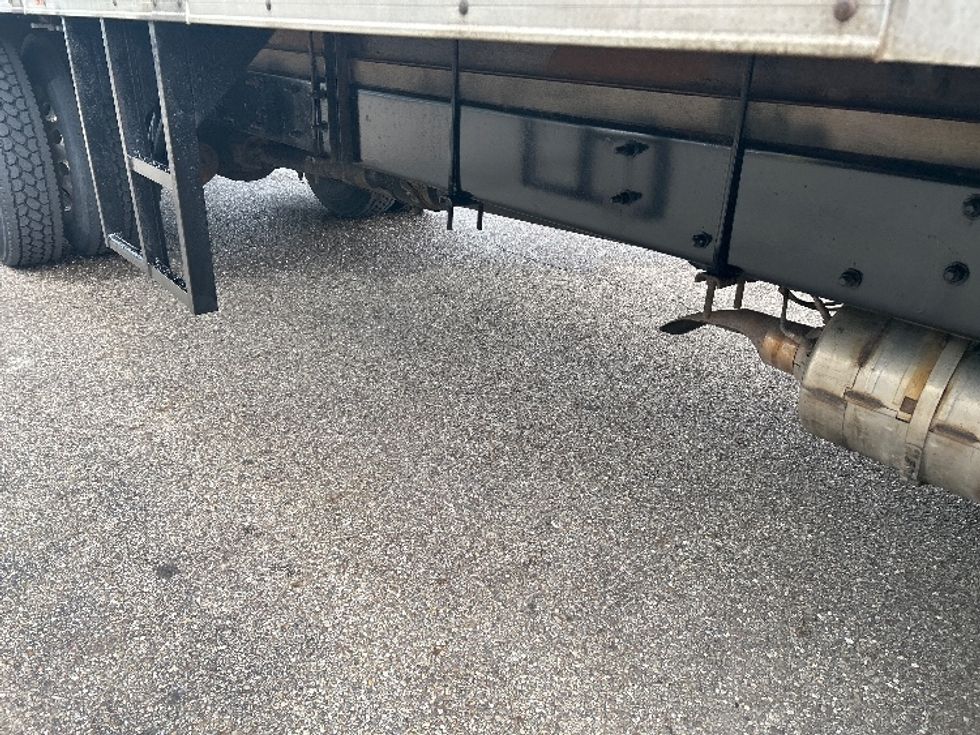 Refrigerated Truck-Light and Medium Duty Trucks-Freightliner-2019-M2-Akron-OH-211,843\n\t\tmiles-$ 19,000 - Image 14