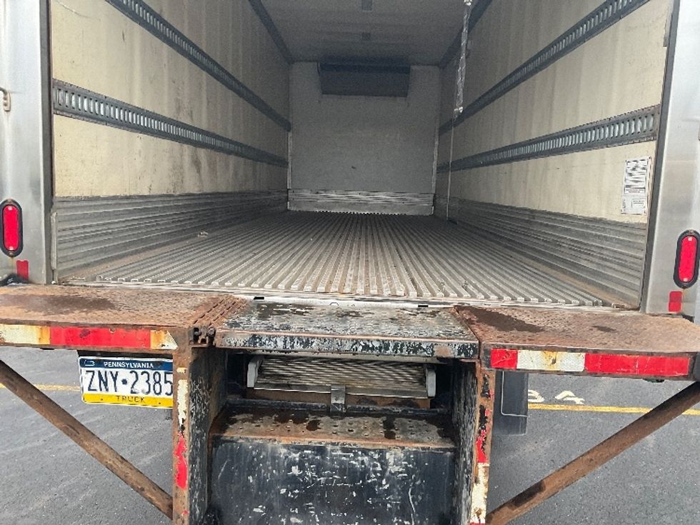 Refrigerated Truck-Light and Medium Duty Trucks-Freightliner-2019-M2-Akron-OH-230,886\n\t\tmiles-$ 35,500 - Image 10