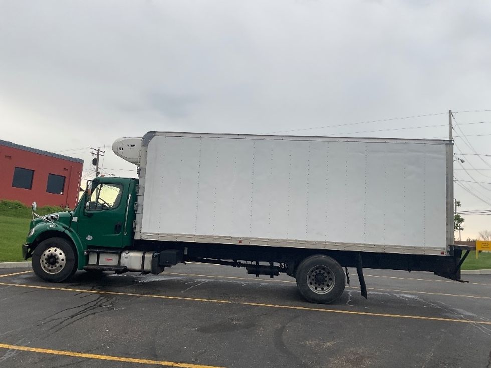 Refrigerated Truck-Light and Medium Duty Trucks-Freightliner-2019-M2-Akron-OH-230,886\n\t\tmiles-$ 35,500 - Image 4