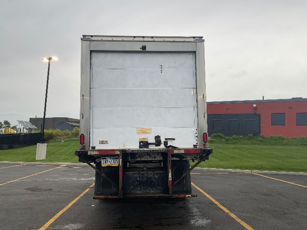 Refrigerated Truck-Light and Medium Duty Trucks-Freightliner-2019-M2-Akron-OH-230,886\n\t\tmiles-$ 35,500 - Image 7