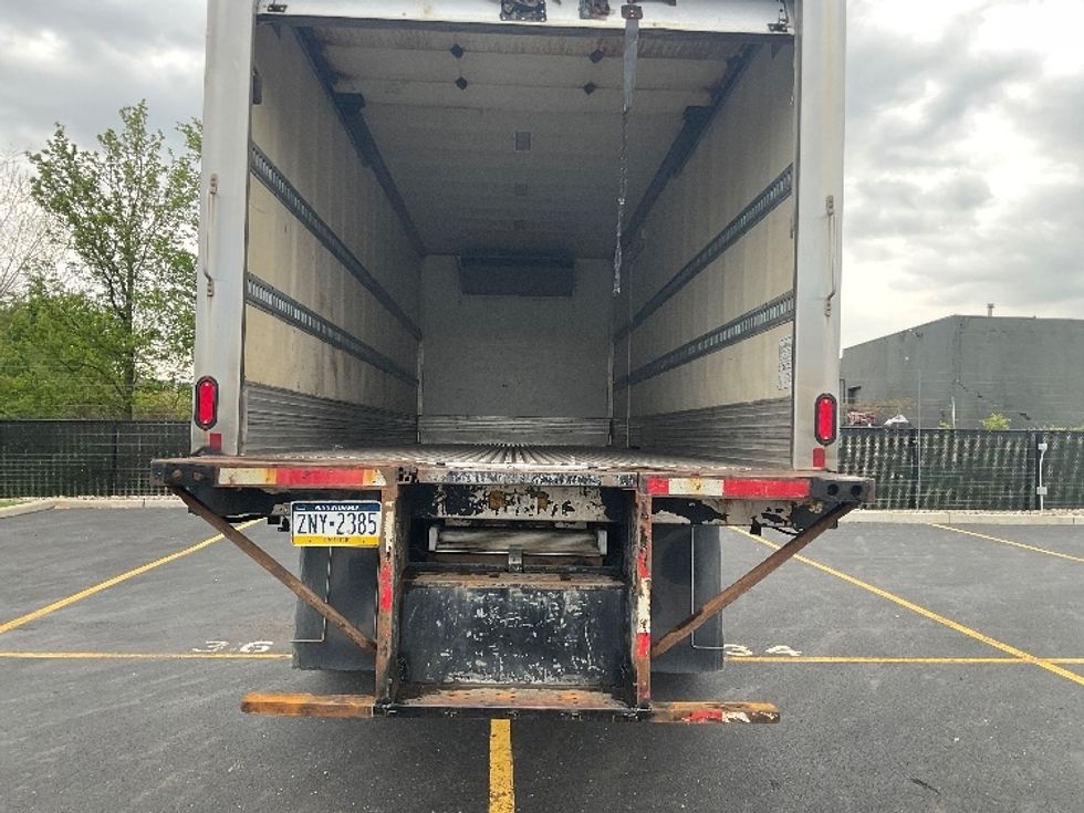 Refrigerated Truck-Light and Medium Duty Trucks-Freightliner-2019-M2-Akron-OH-230,886\n\t\tmiles-$ 35,500 - Image 9