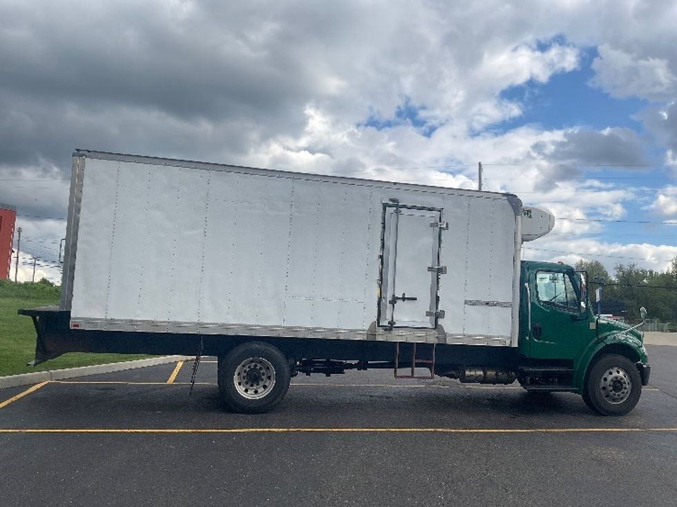 Refrigerated Truck-Light and Medium Duty Trucks-Freightliner-2019-M2-Akron-OH-231,512\n\t\tmiles-$ 35,500 - Image 15