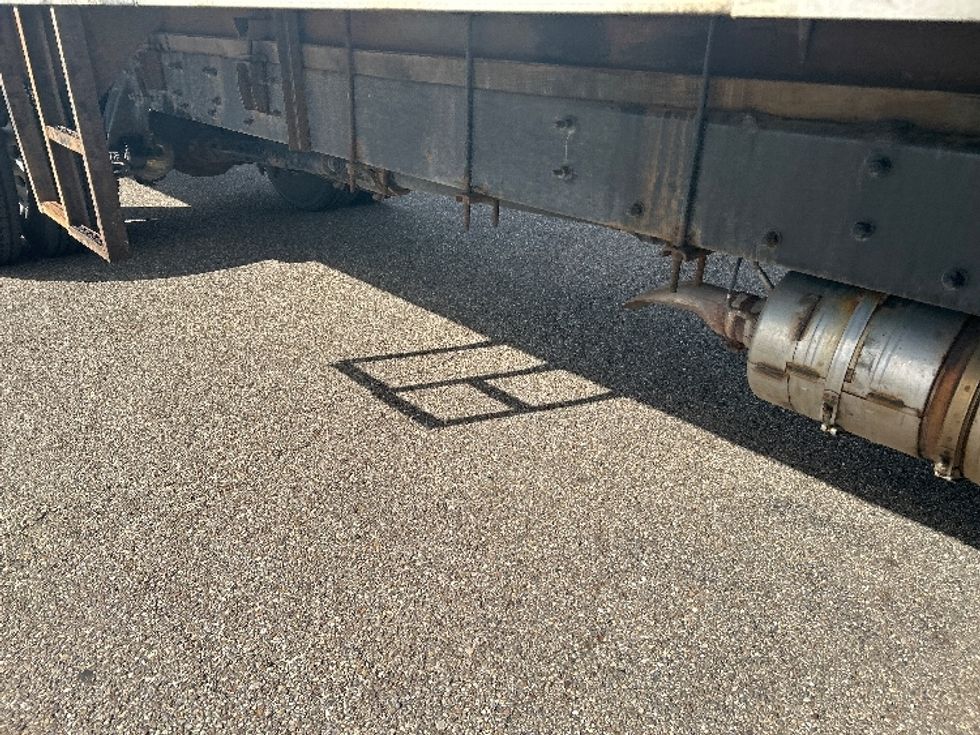 Refrigerated Truck-Light and Medium Duty Trucks-Freightliner-2019-M2-Akron-OH-257,599\n\t\tmiles-$ 36,750 - Image 14