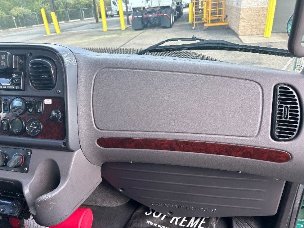 Refrigerated Truck-Light and Medium Duty Trucks-Freightliner-2019-M2-Akron-OH-257,599\n\t\tmiles-$ 36,750 - Image 21