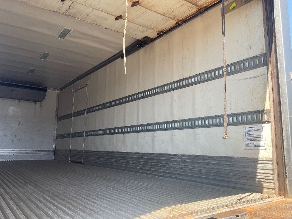 Refrigerated Truck-Light and Medium Duty Trucks-Freightliner-2019-M2-Akron-OH-278,371\n\t\tmiles-$ 33,000 - Image 11