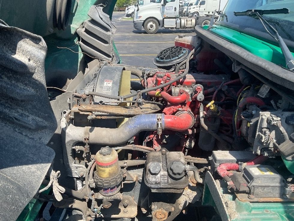 Refrigerated Truck-Light and Medium Duty Trucks-Freightliner-2019-M2-Akron-OH-278,371\n\t\tmiles-$ 33,000 - Image 23