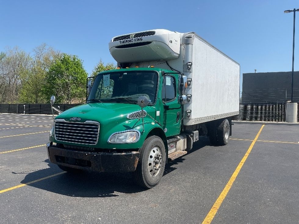Refrigerated Truck-Light and Medium Duty Trucks-Freightliner-2019-M2-Akron-OH-278,371\n\t\tmiles-$ 33,000 - Image 3