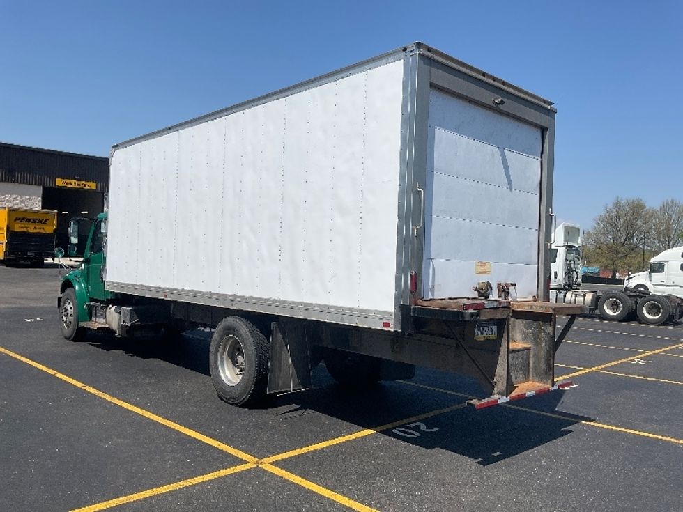 Refrigerated Truck-Light and Medium Duty Trucks-Freightliner-2019-M2-Akron-OH-278,371\n\t\tmiles-$ 33,000 - Image 6